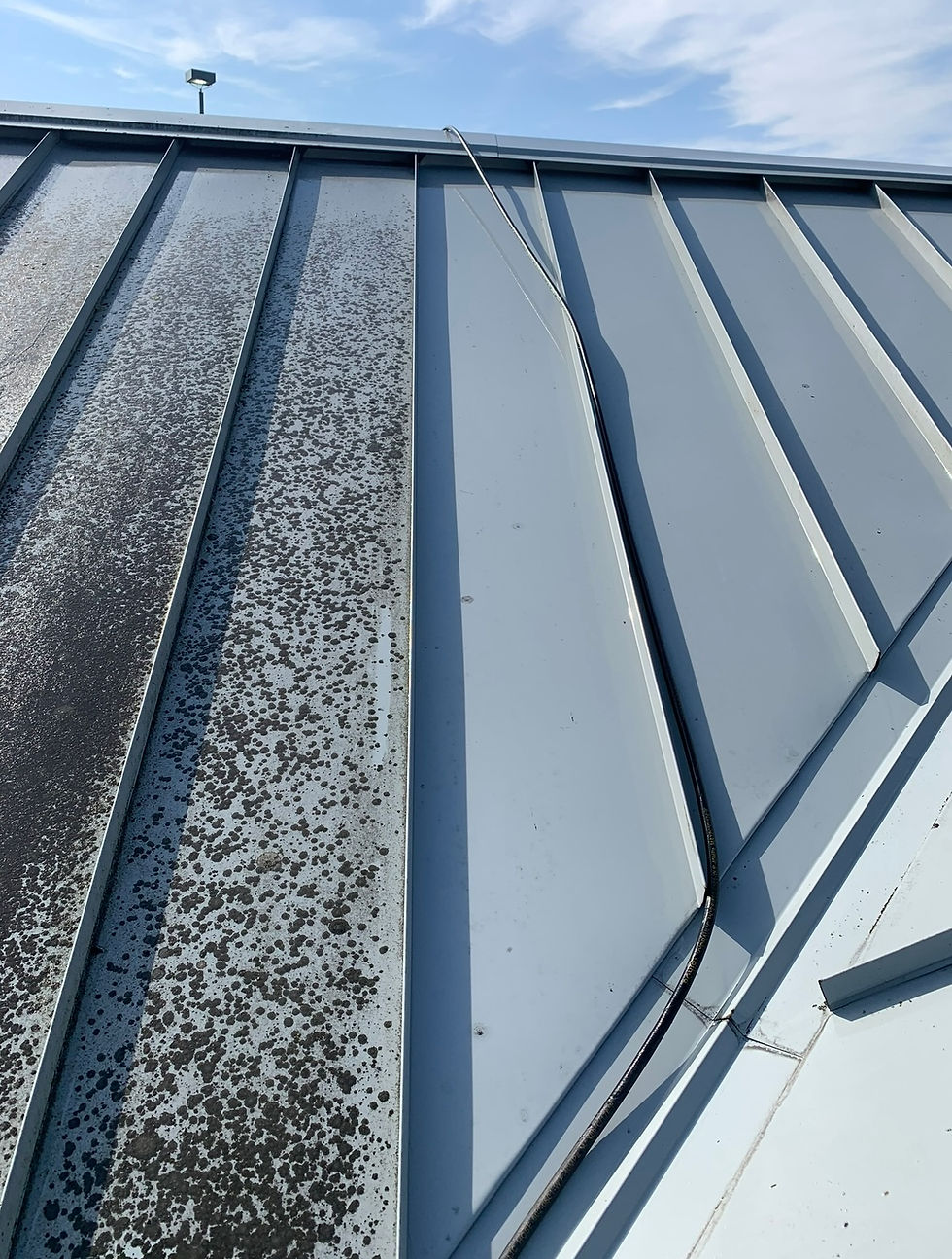 commercial metal roof cleaning 